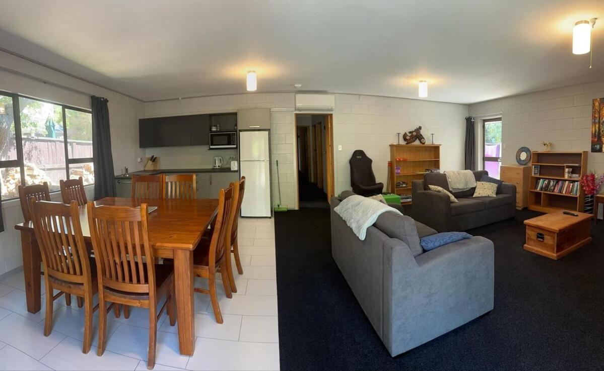 Appartement Te Piringa - The Sanctuary à Whanganui Extérieur photo
